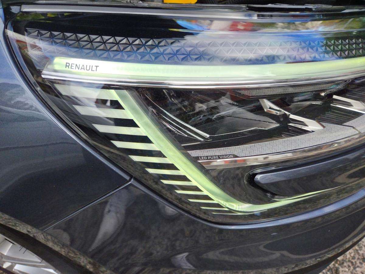renault-megane-sport-tourer-2022-hibrido-a-gasolina-1598cc