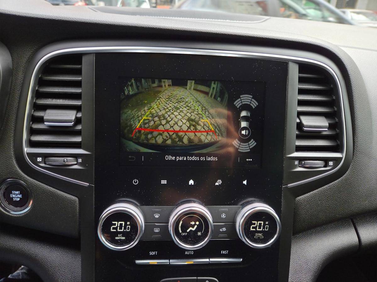 renault-megane-sport-tourer-2022-hibrido-a-gasolina-1598cc