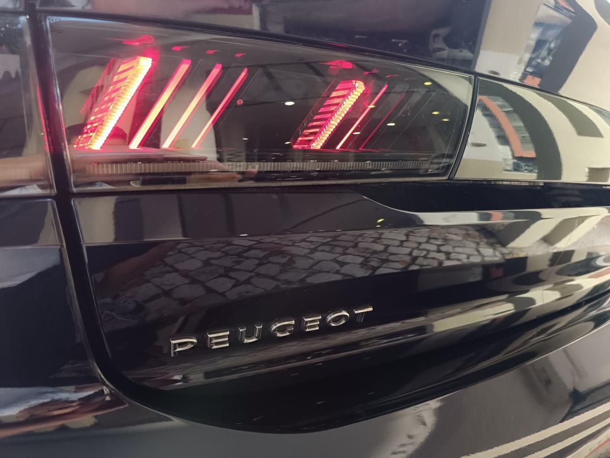 peugeot-508-2022-hibrido-a-gasolina-1598cc