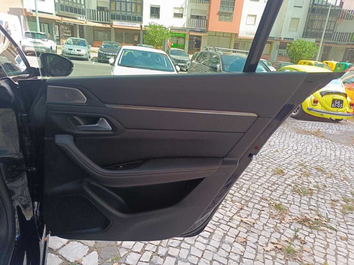 peugeot-508-2022-hibrido-a-gasolina-1598cc