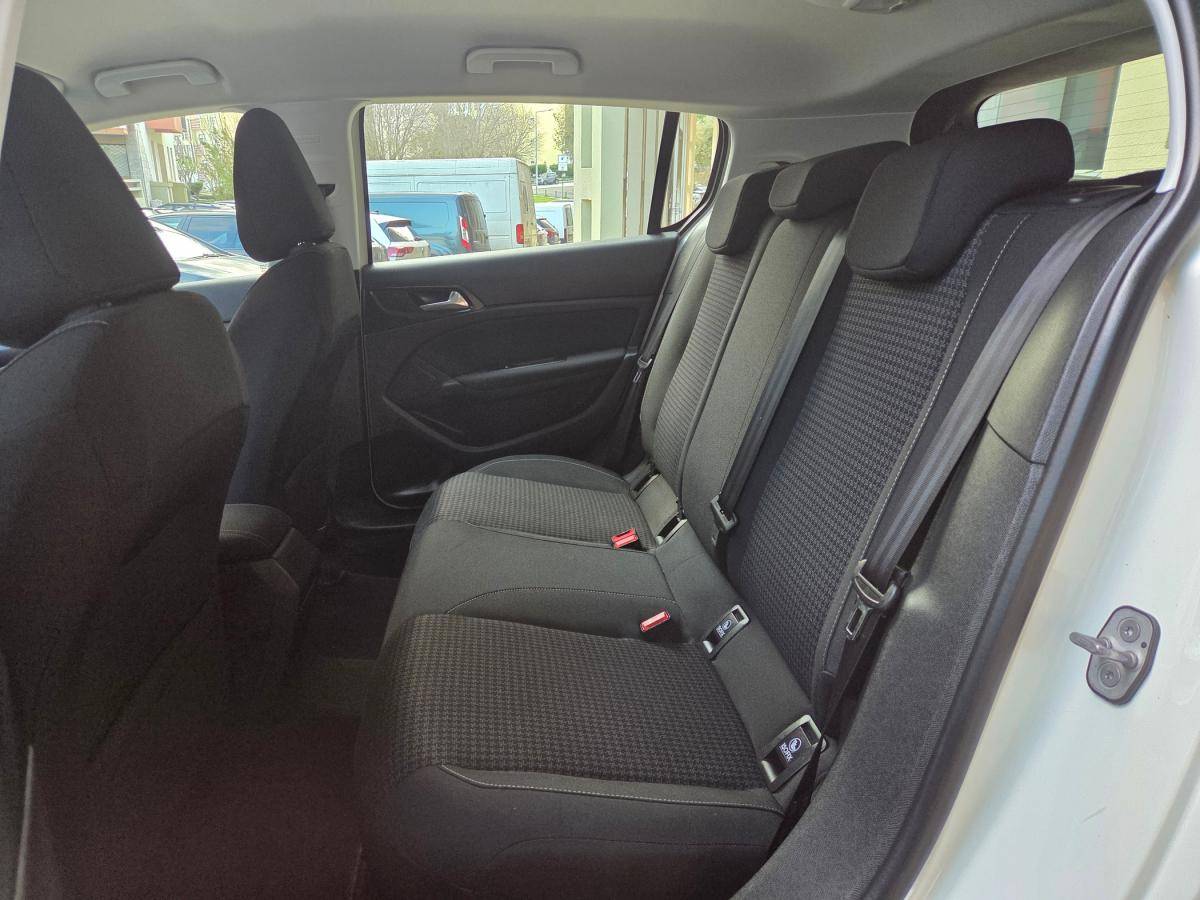 peugeot-308-2021-gasolina-1199cc