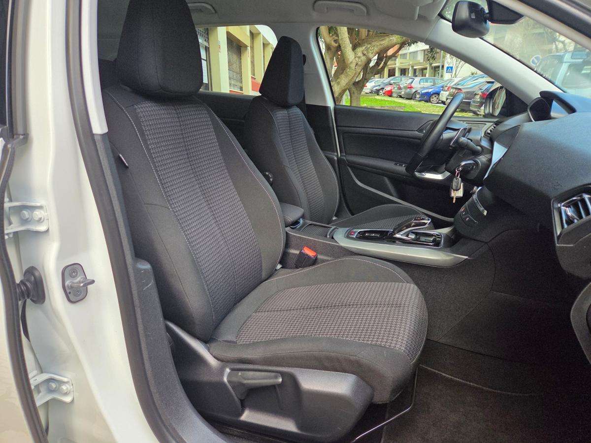 peugeot-308-2021-gasolina-1199cc
