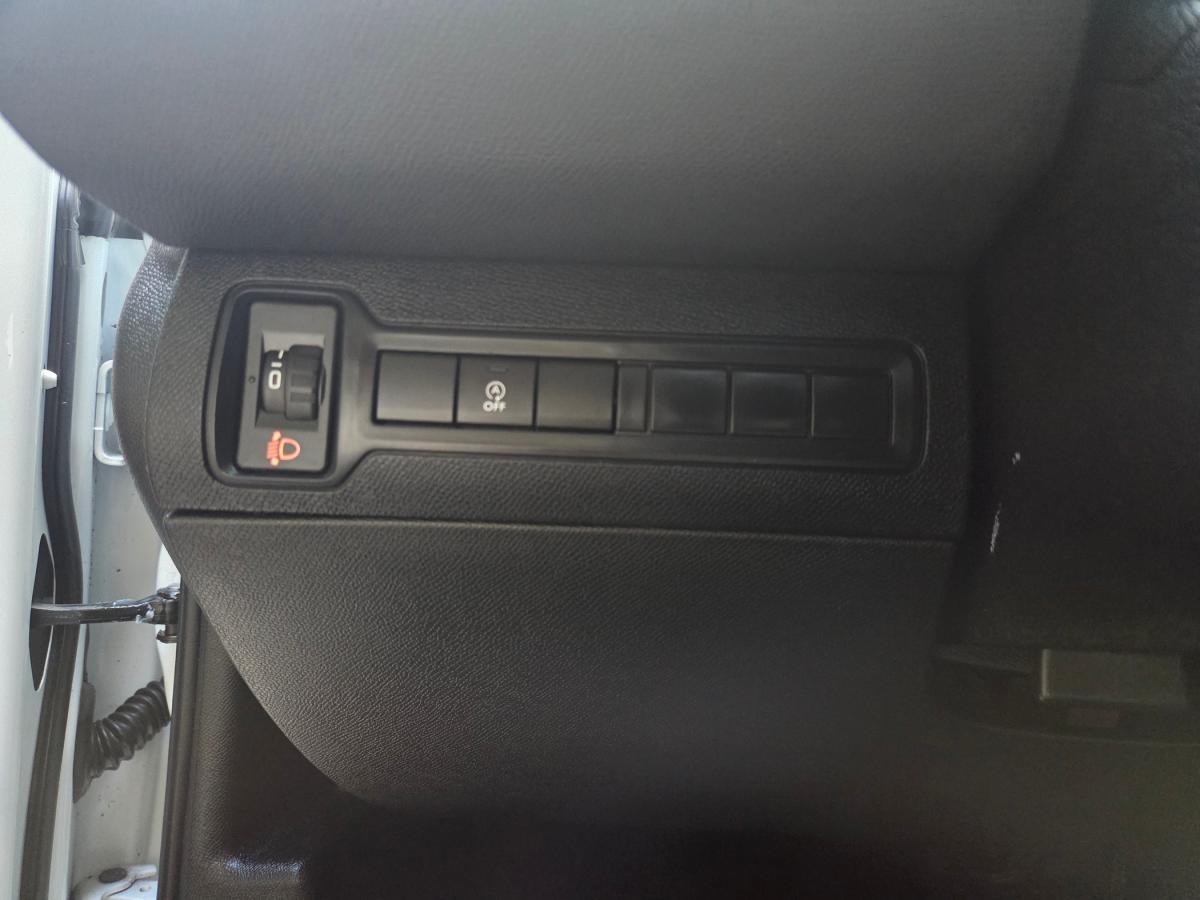 peugeot-308-2021-gasolina-1199cc