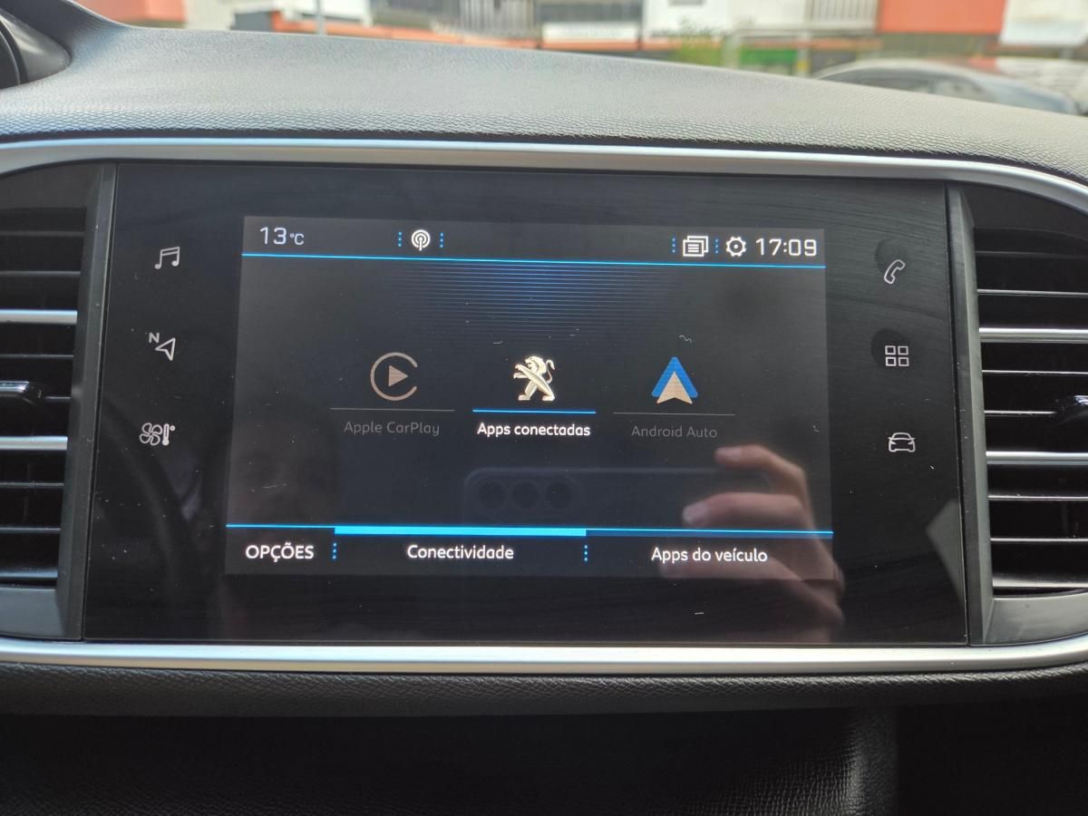 peugeot-308-2021-gasolina-1199cc