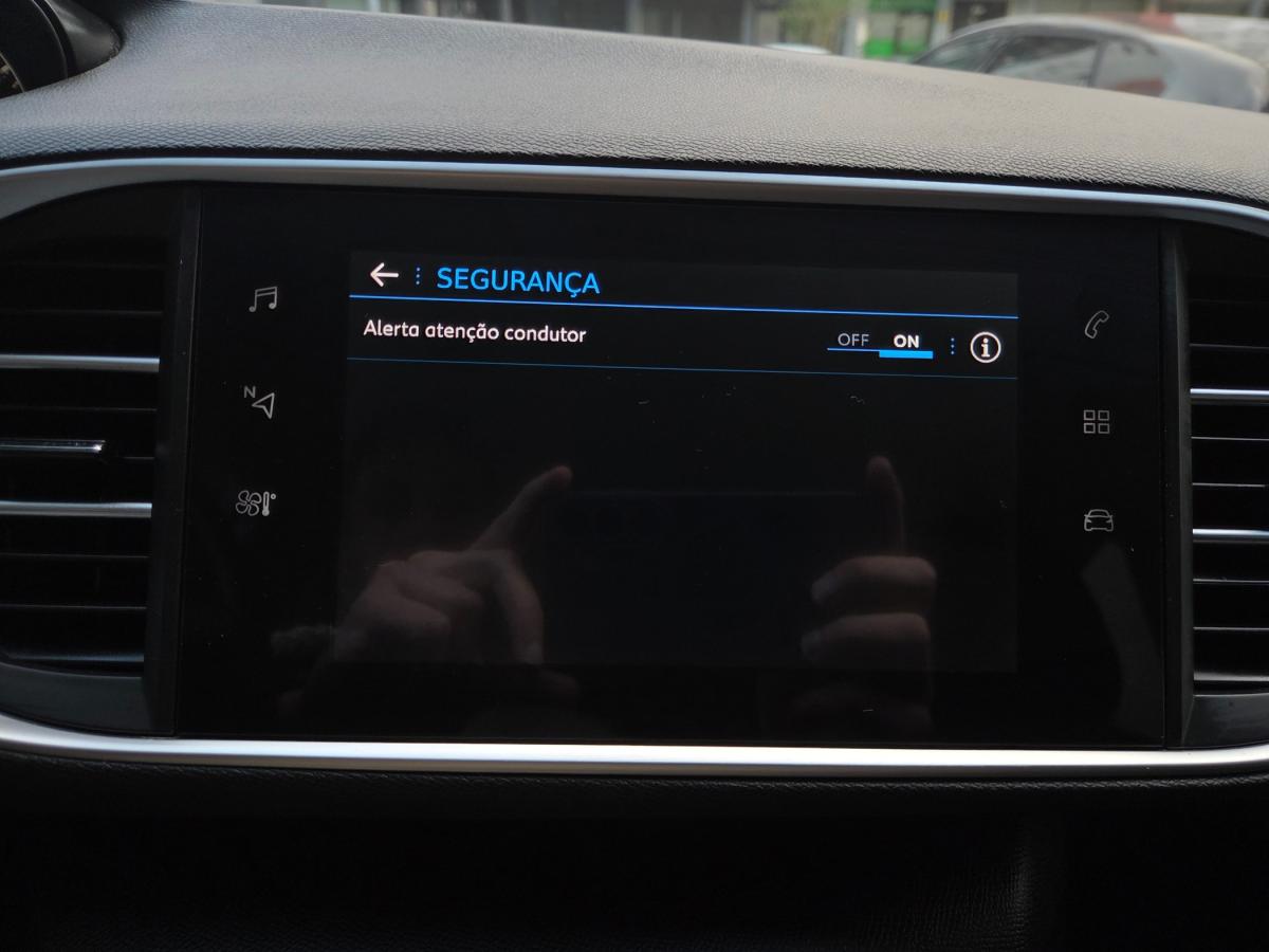 peugeot-308-2021-gasolina-1199cc