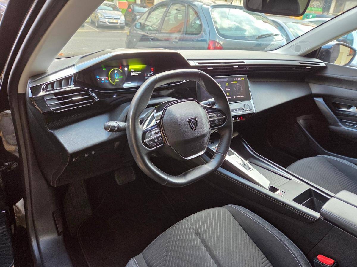 peugeot-308-sw-2023-hibrido-a-gasolina-1598cc