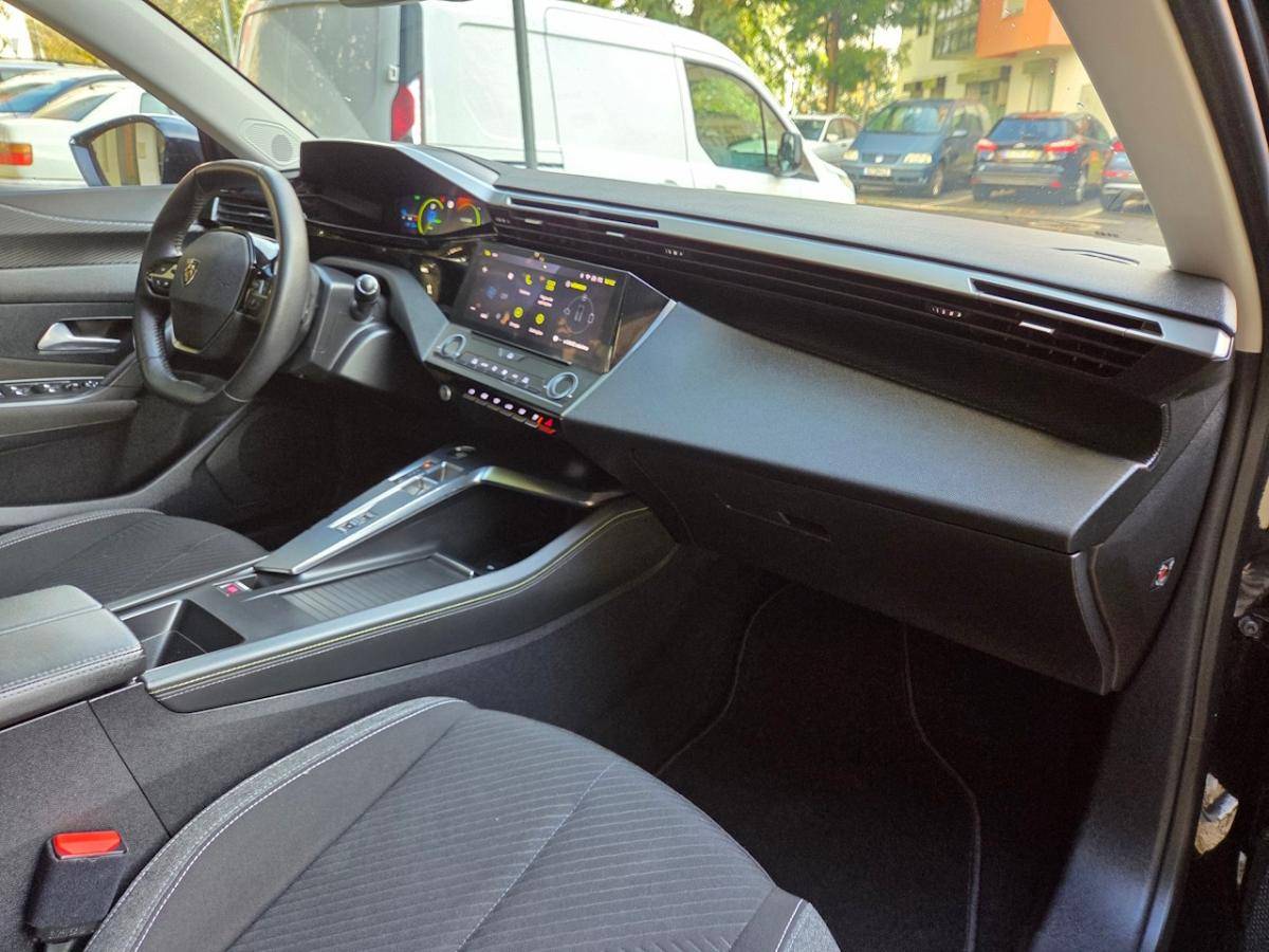 peugeot-308-sw-2023-hibrido-a-gasolina-1598cc