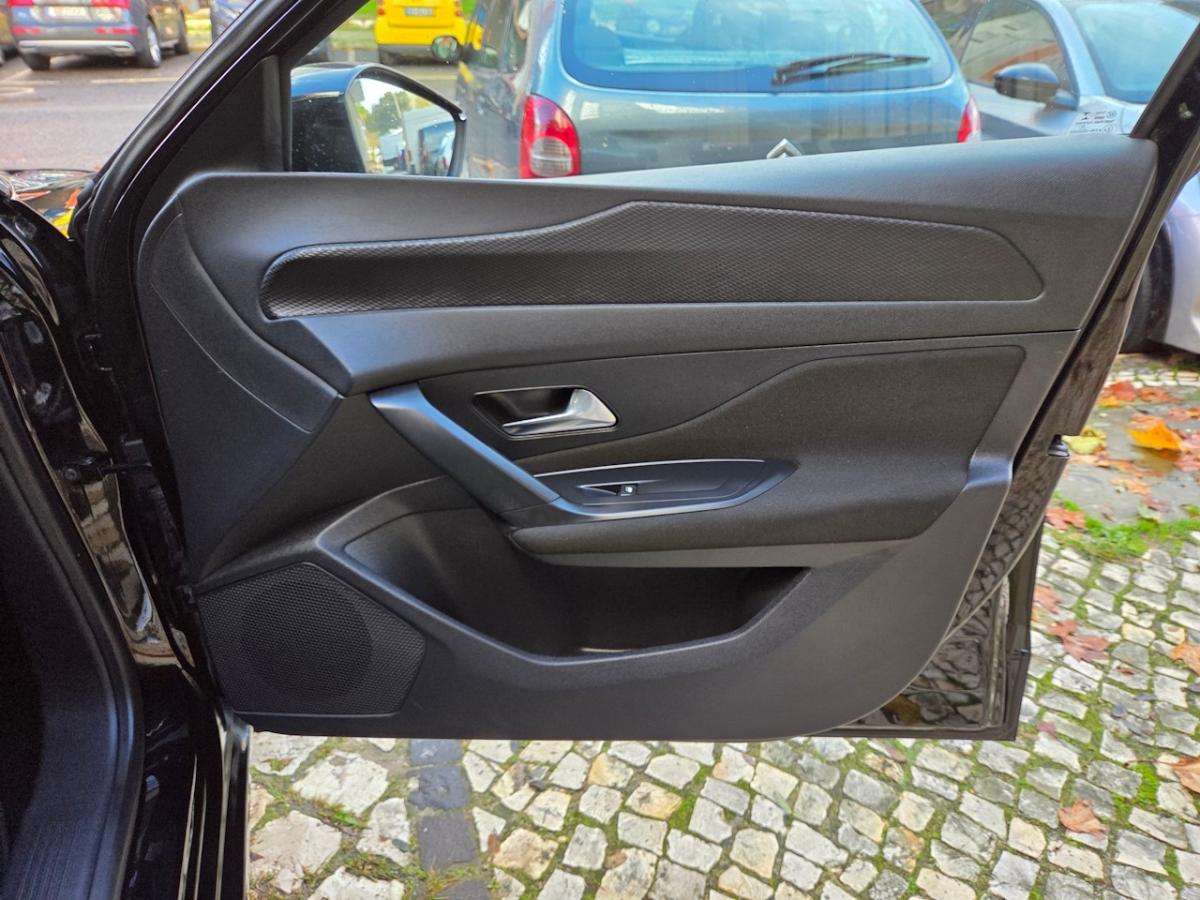 peugeot-308-sw-2023-hibrido-a-gasolina-1598cc