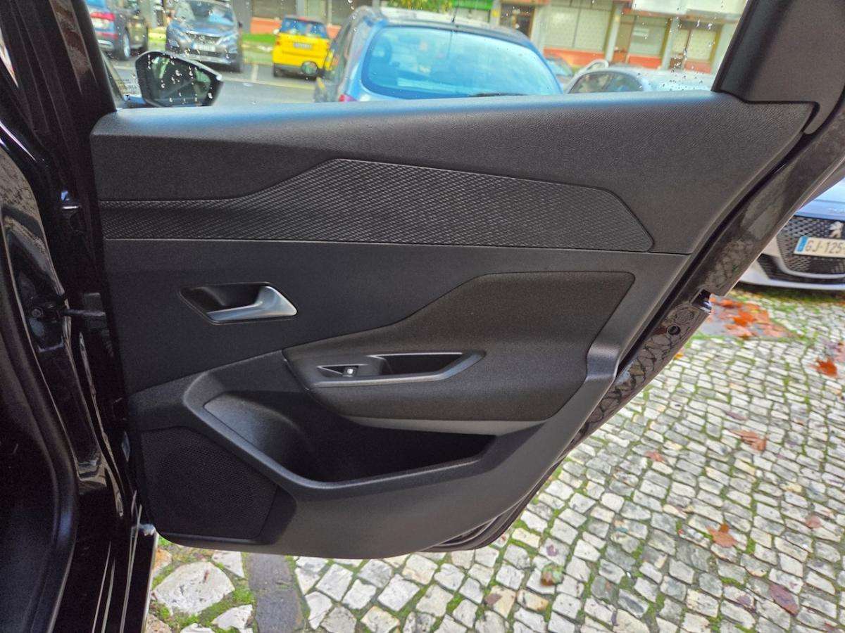 peugeot-308-sw-2023-hibrido-a-gasolina-1598cc