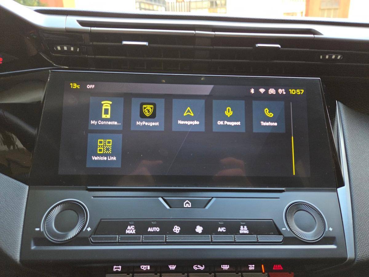 peugeot-308-sw-2023-hibrido-a-gasolina-1598cc