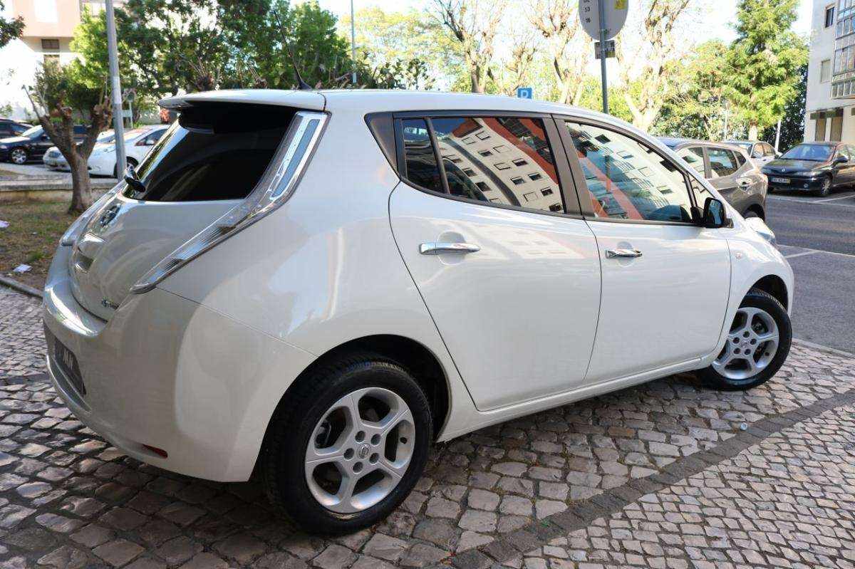 nissan-leaf-2017-eletrico-500cc