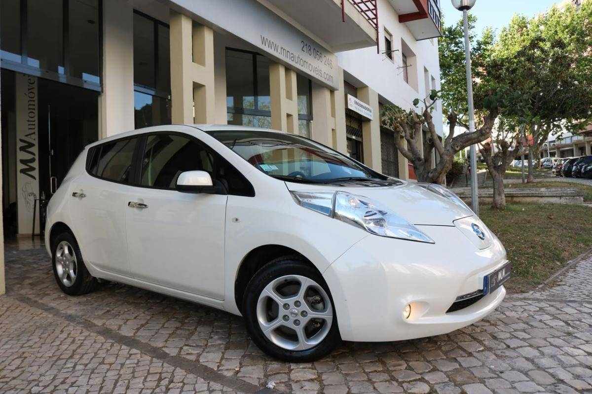nissan-leaf-2017-eletrico-500cc