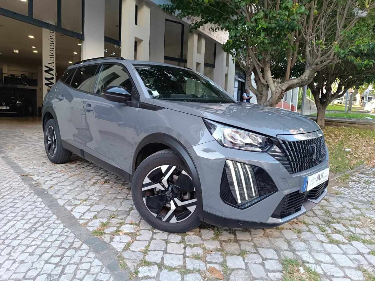 peugeot-2008-2023-gasolina-1199cc