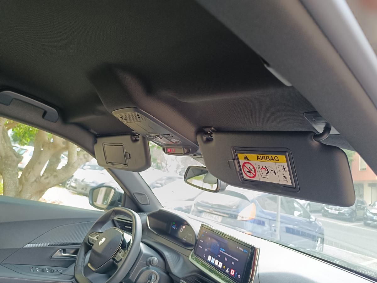 peugeot-2008-2023-gasolina-1199cc