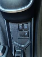 toyota-yaris-2020-hibrido-a-gasolina-1497cc