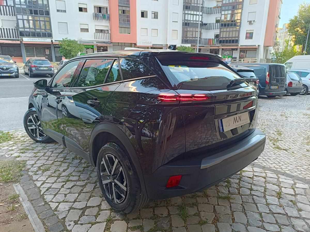 peugeot-2008-2024-gasolina-1199cc