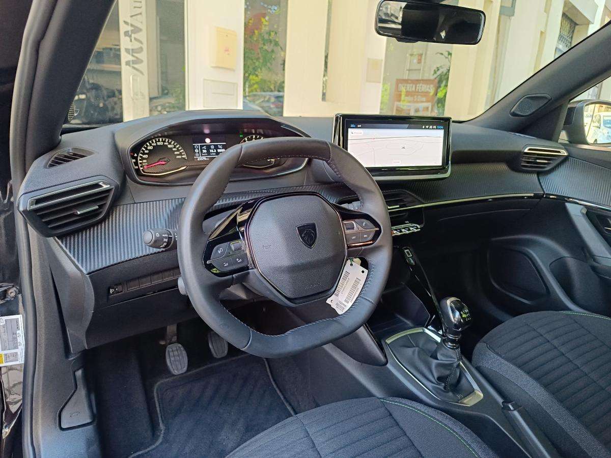 peugeot-2008-2024-gasolina-1199cc