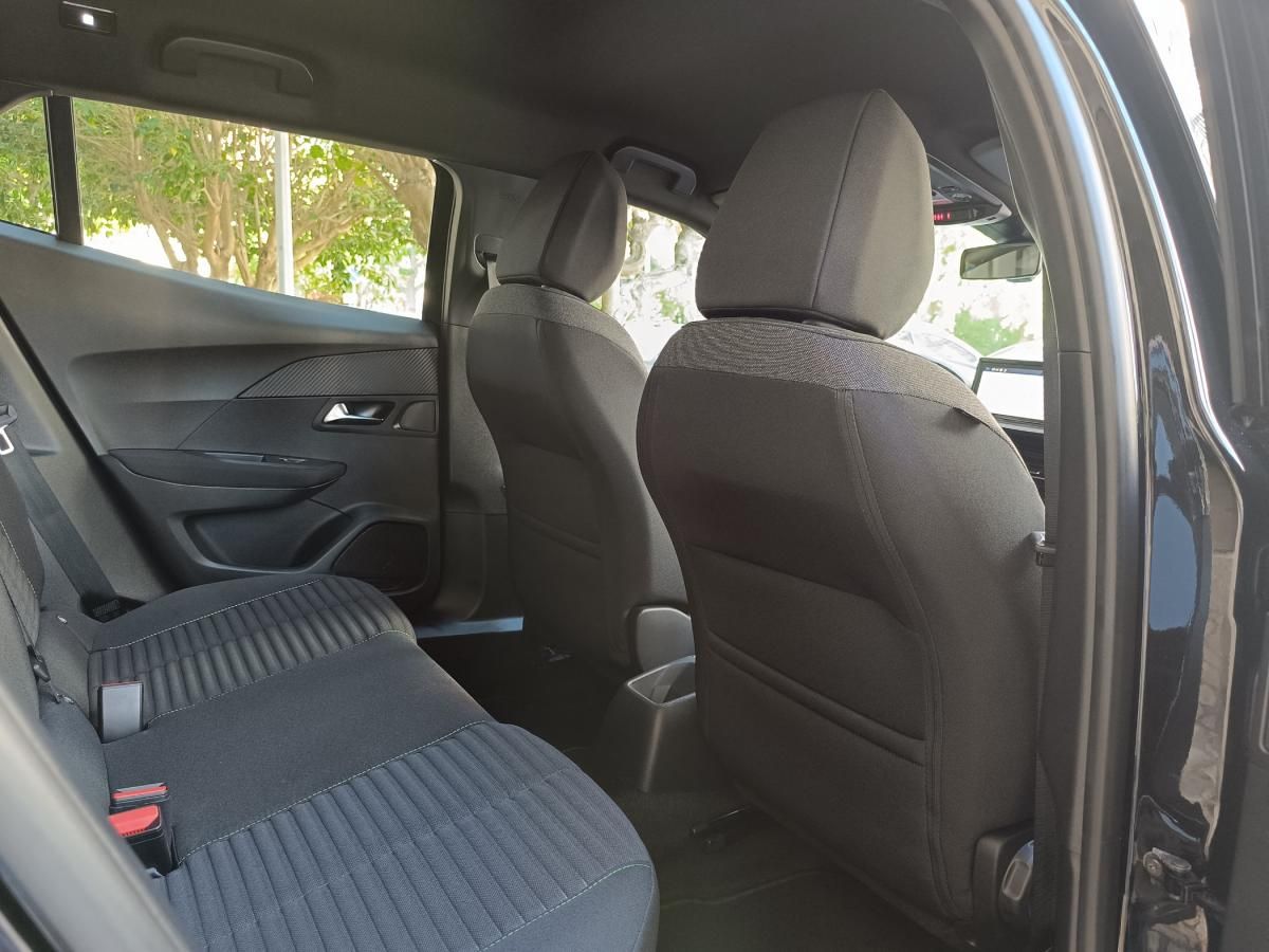 peugeot-2008-2024-gasolina-1199cc