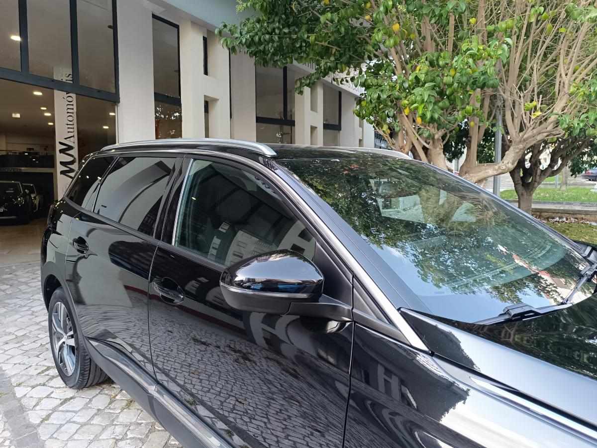 peugeot-5008-2023-gasolina-1199cc