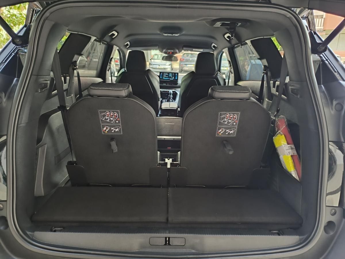 peugeot-5008-2023-gasolina-1199cc