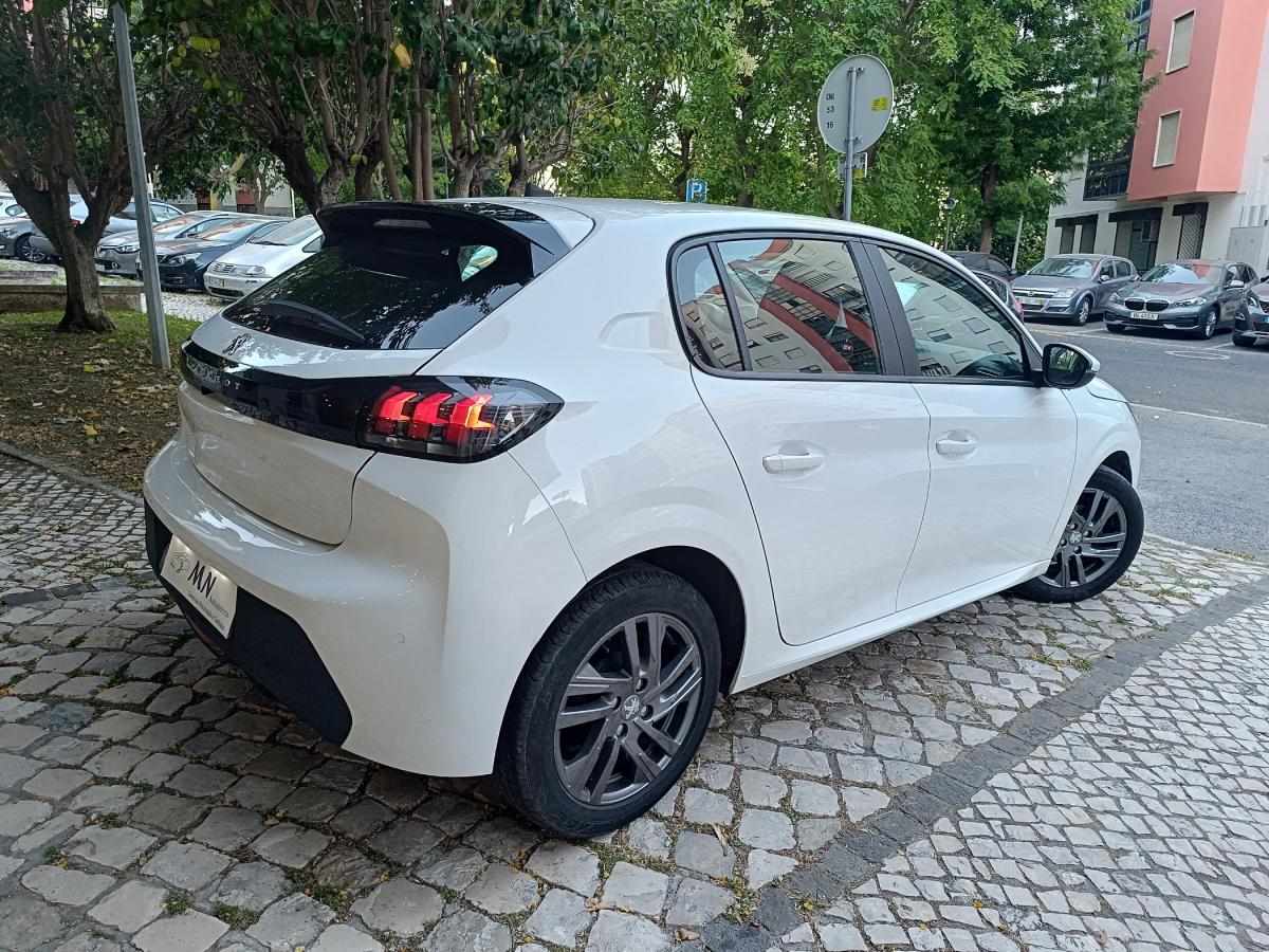 peugeot-208-2021-gasolina-1199cc