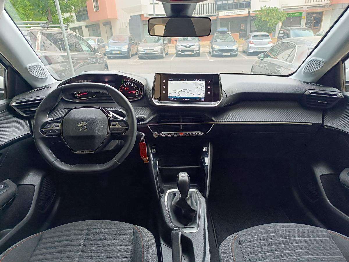 peugeot-208-2021-gasolina-1199cc