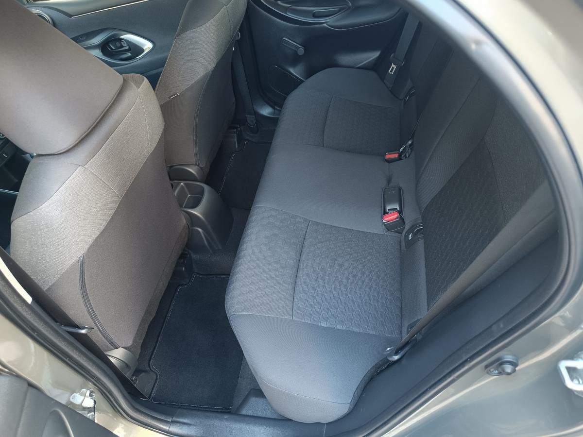 toyota-yaris-2023-gasolina-998cc