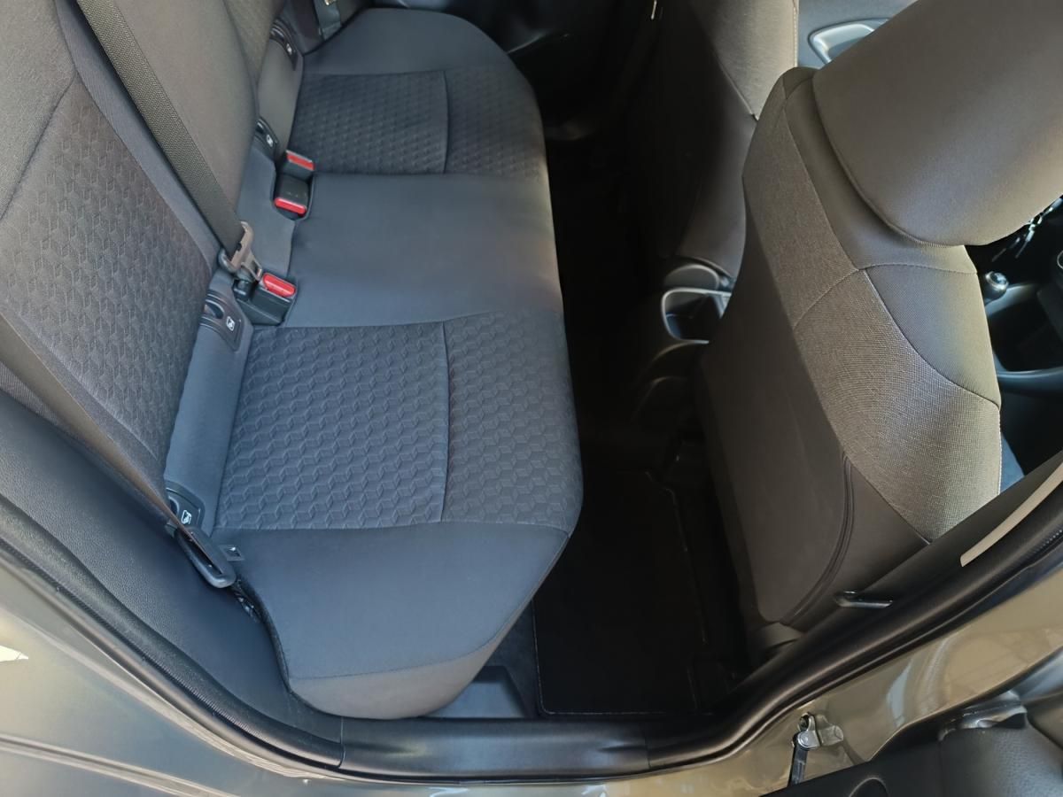 toyota-yaris-2023-gasolina-998cc