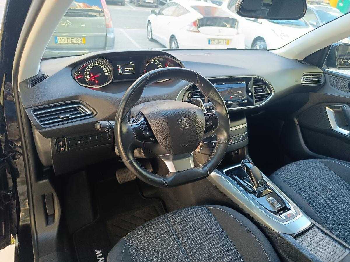 peugeot-308-2021-gasolina-1199cc