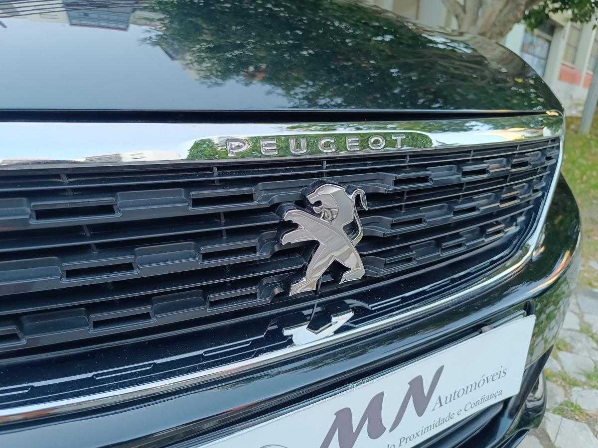 peugeot-308-2021-gasolina-1199cc