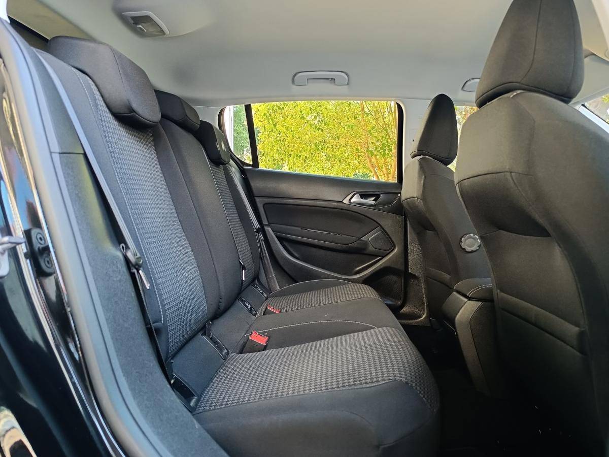 peugeot-308-2021-gasolina-1199cc