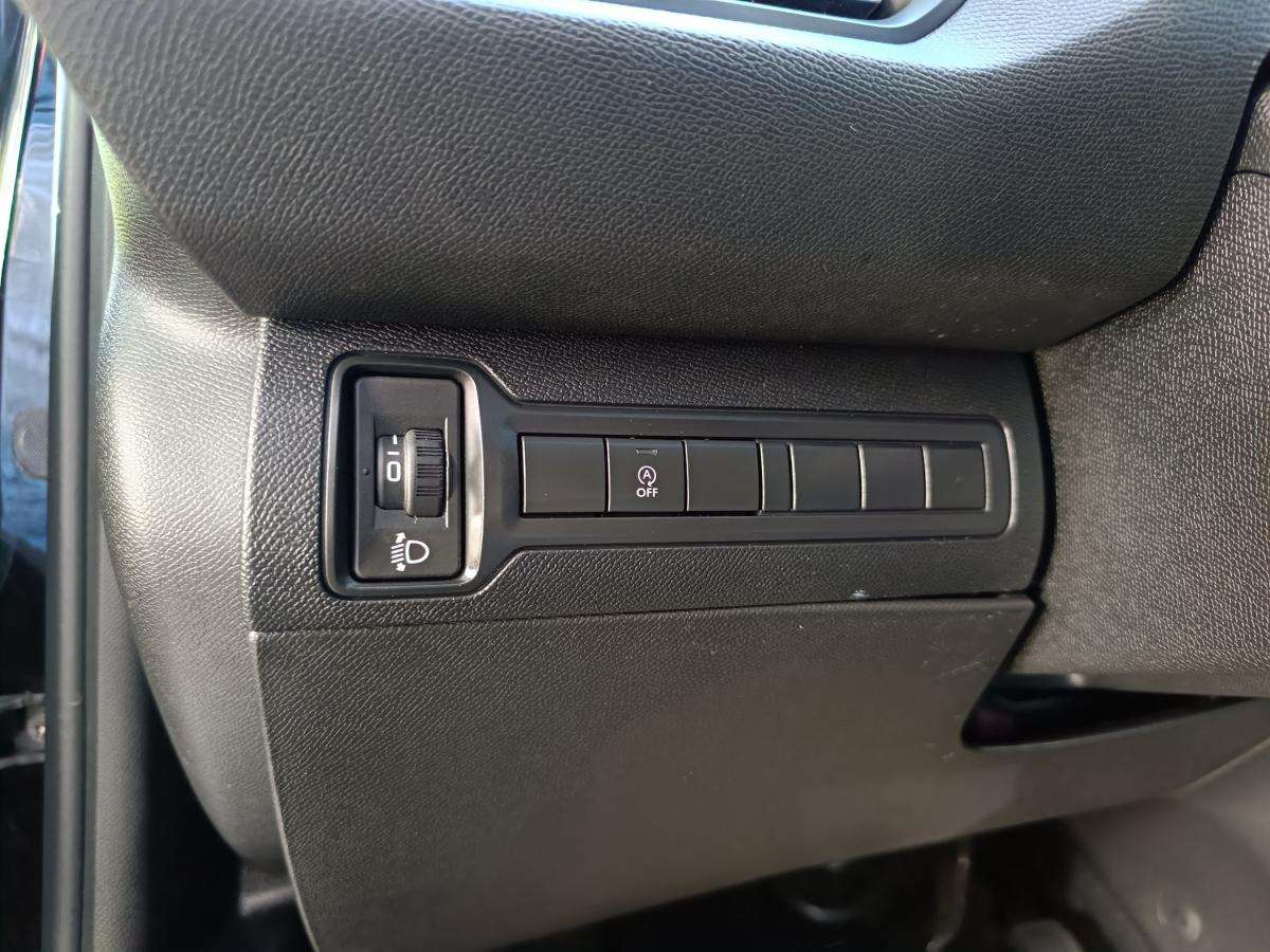peugeot-308-2021-gasolina-1199cc
