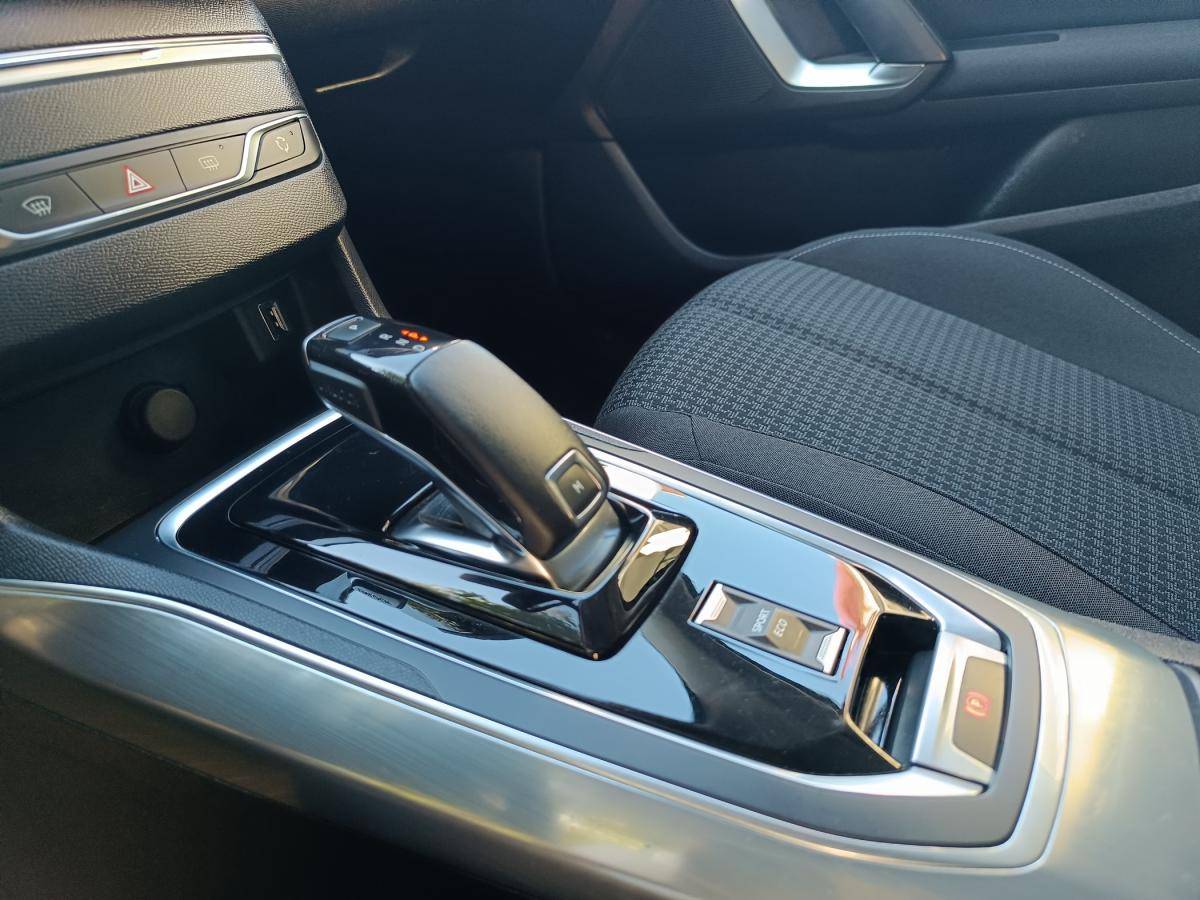 peugeot-308-2021-gasolina-1199cc