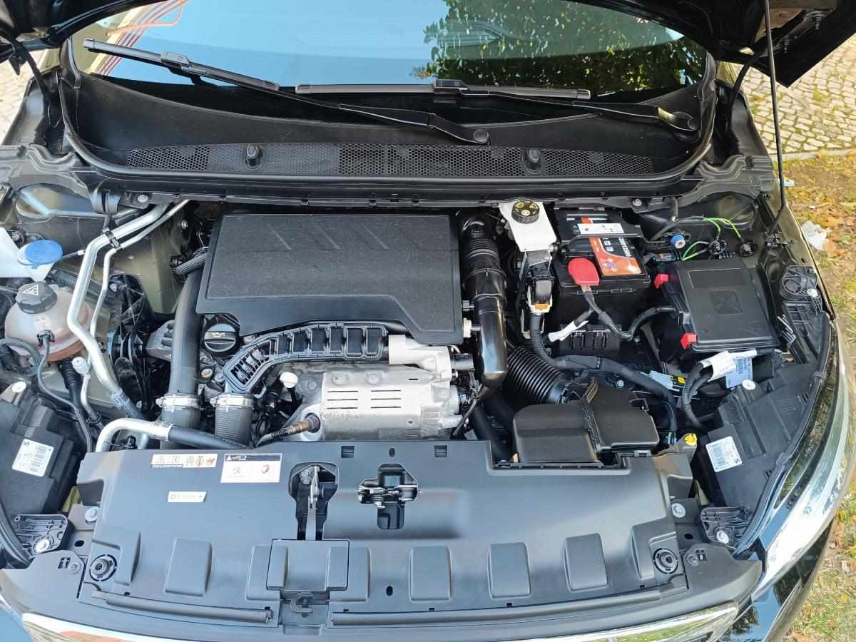 peugeot-308-2021-gasolina-1199cc