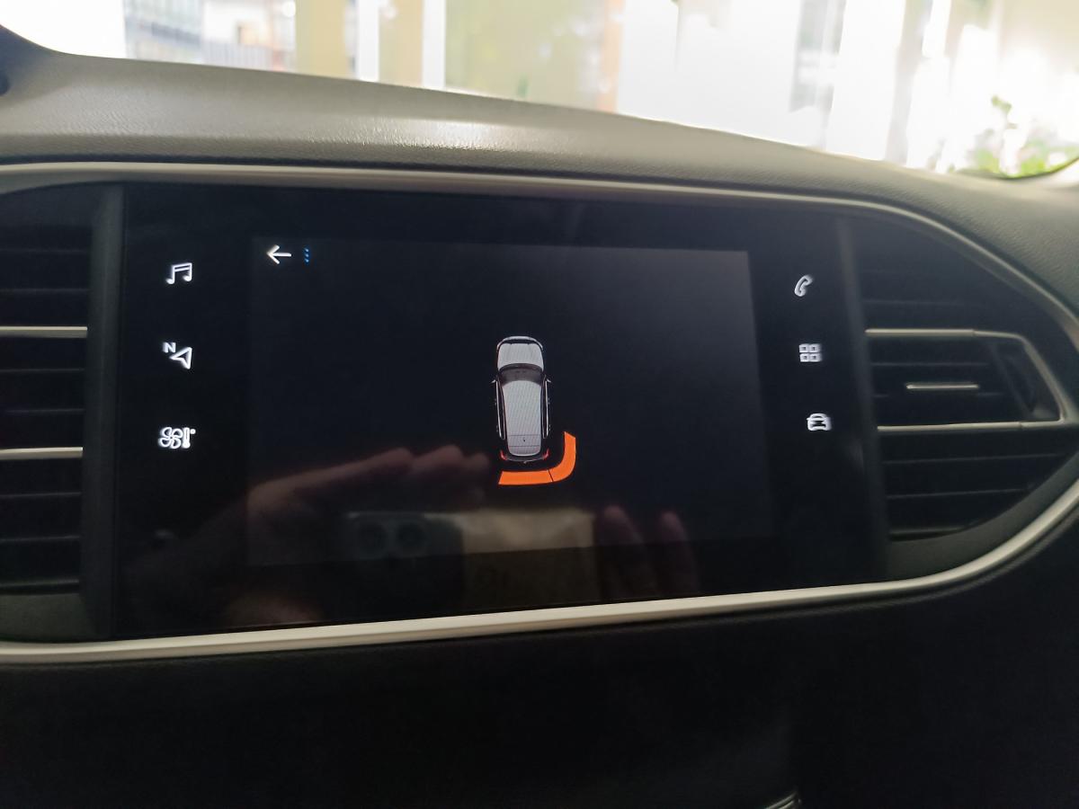 peugeot-308-2021-gasolina-1199cc