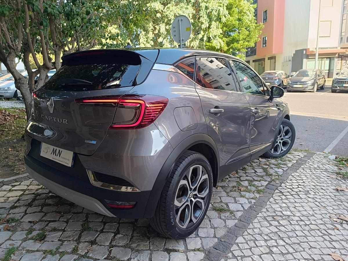 renault-captur-2021-hibrido-a-gasolina-1598cc