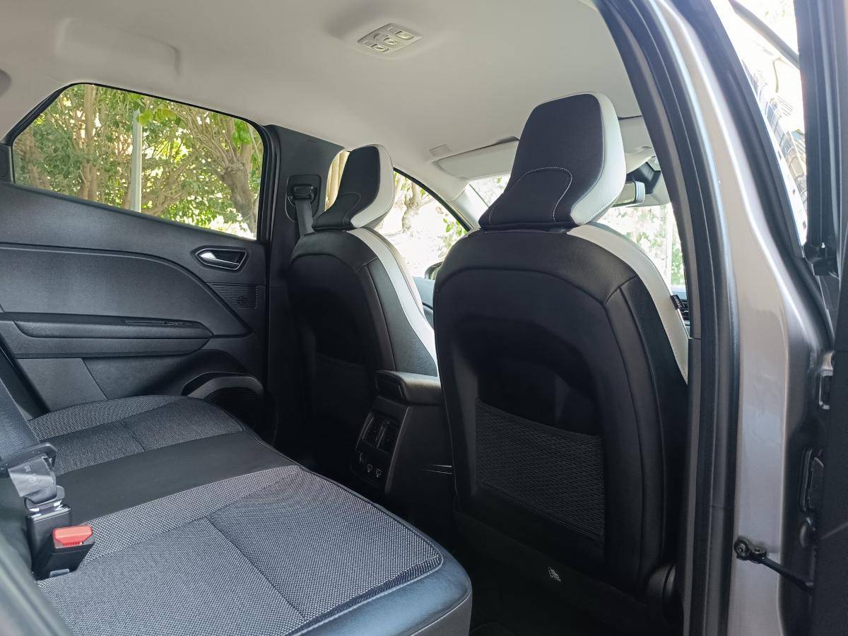 renault-captur-2021-hibrido-a-gasolina-1598cc