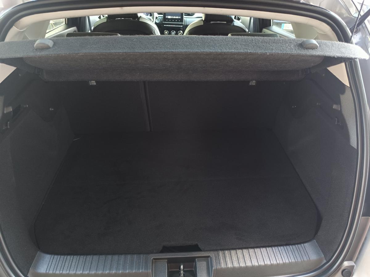 renault-captur-2021-hibrido-a-gasolina-1598cc