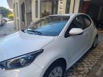 toyota-yaris-2022-hibrido-a-gasolina-1490cc