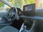toyota-yaris-2022-hibrido-a-gasolina-1490cc