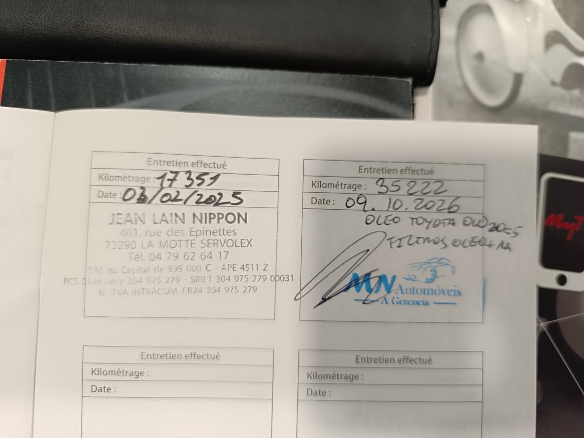 toyota-yaris-2022-hibrido-a-gasolina-1490cc