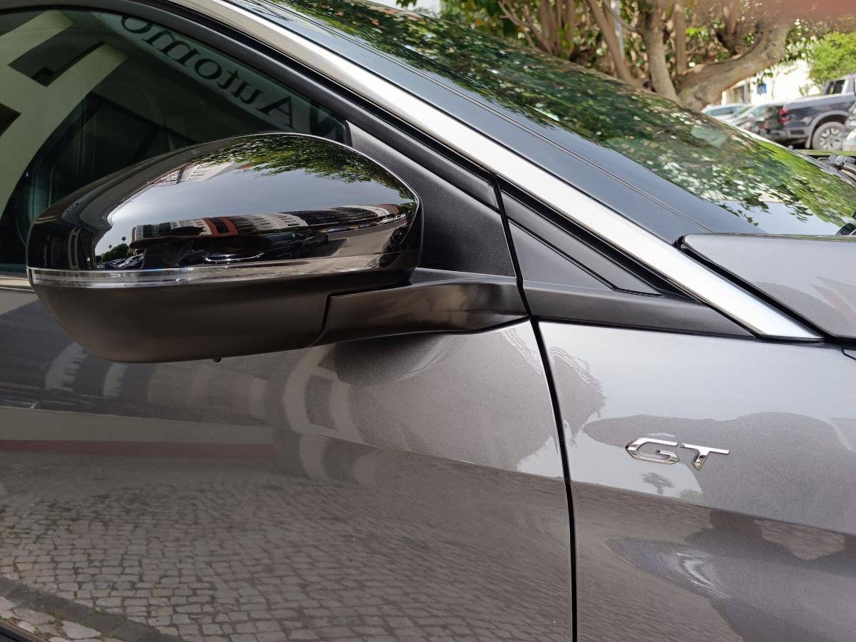 peugeot-5008-2023-gasolina-1199cc