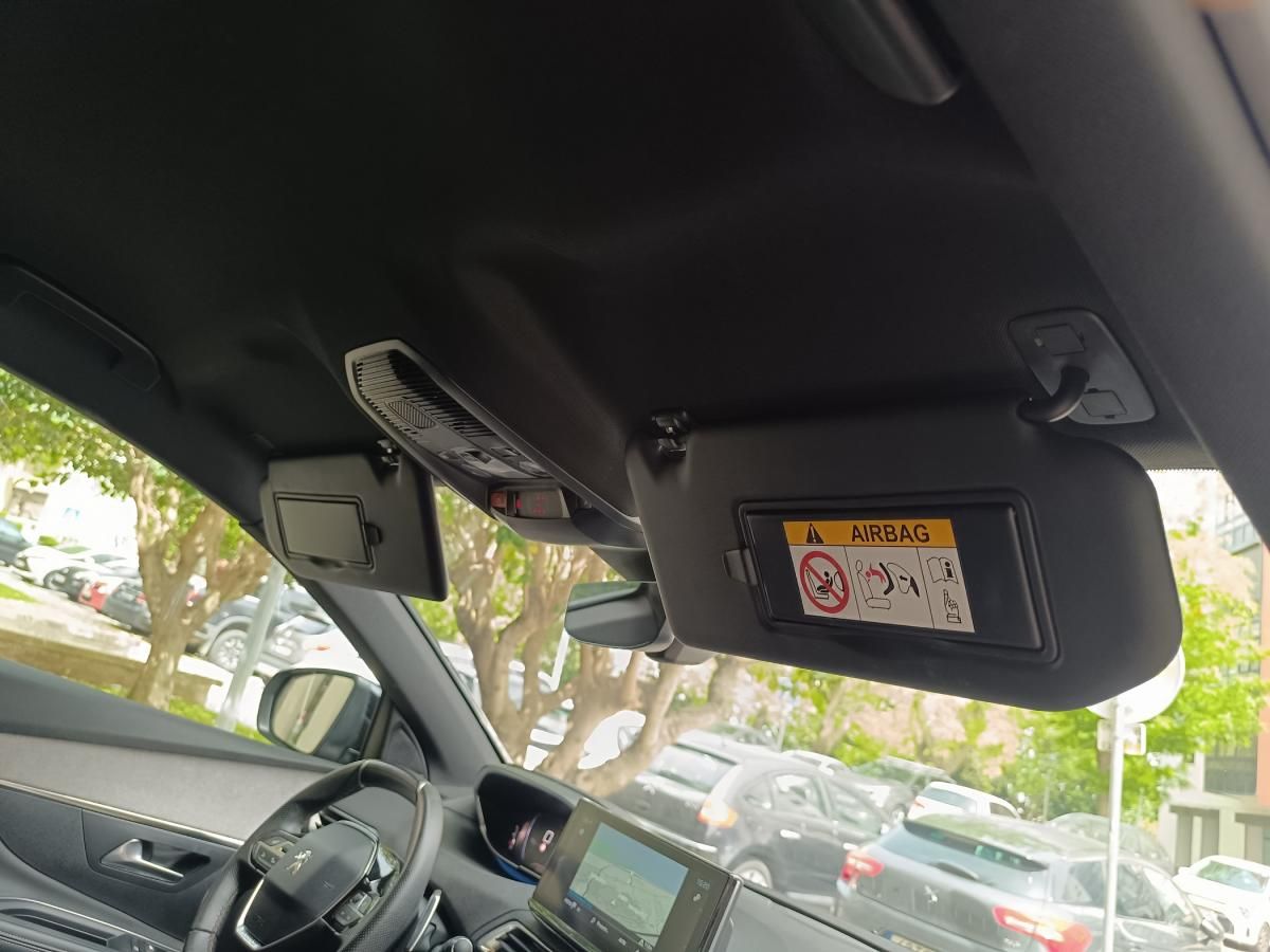 peugeot-5008-2023-gasolina-1199cc