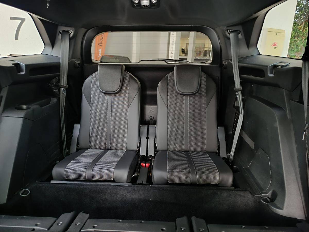 peugeot-5008-2023-gasolina-1199cc