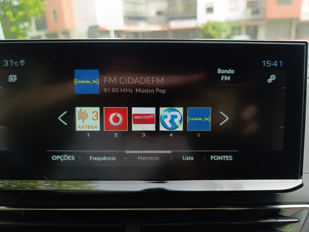 peugeot-5008-2023-gasolina-1199cc