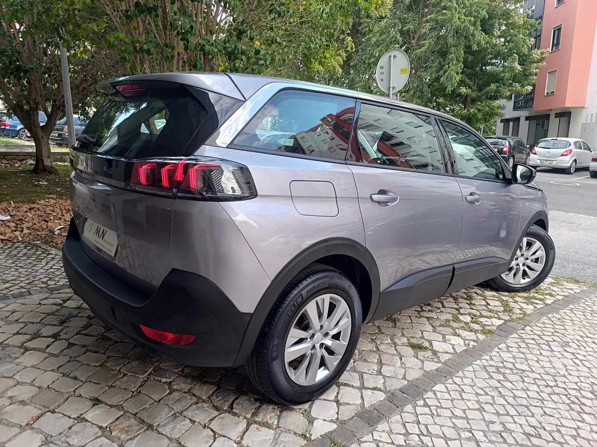 peugeot-5008-2022-gasolina-1199cc