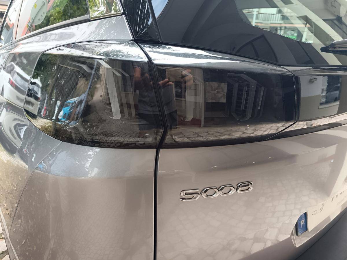 peugeot-5008-2022-gasolina-1199cc
