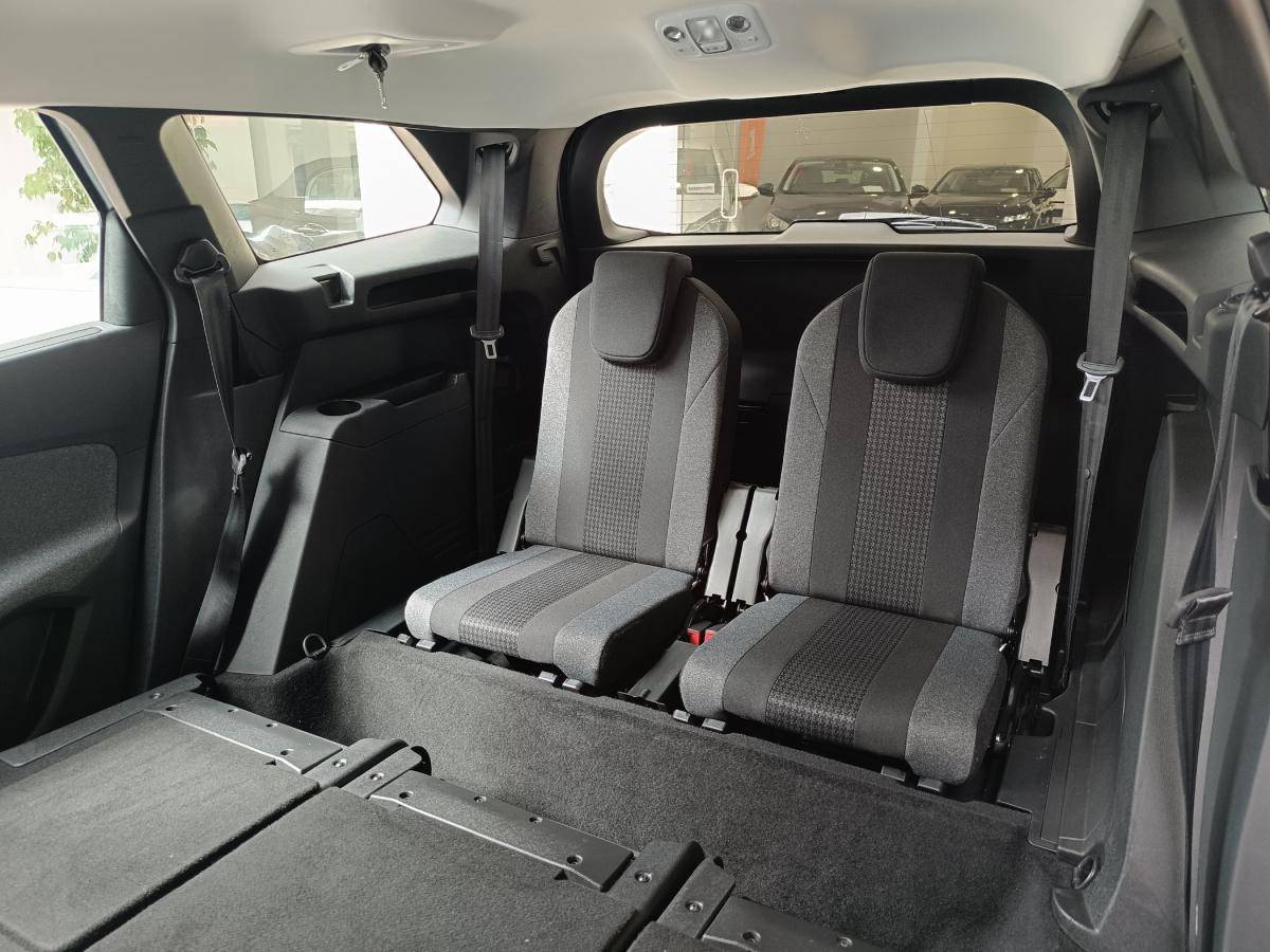 peugeot-5008-2022-gasolina-1199cc