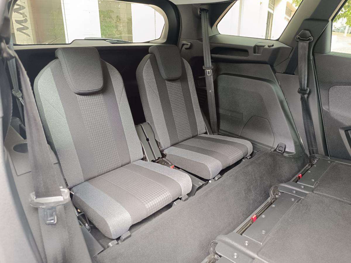 peugeot-5008-2022-gasolina-1199cc