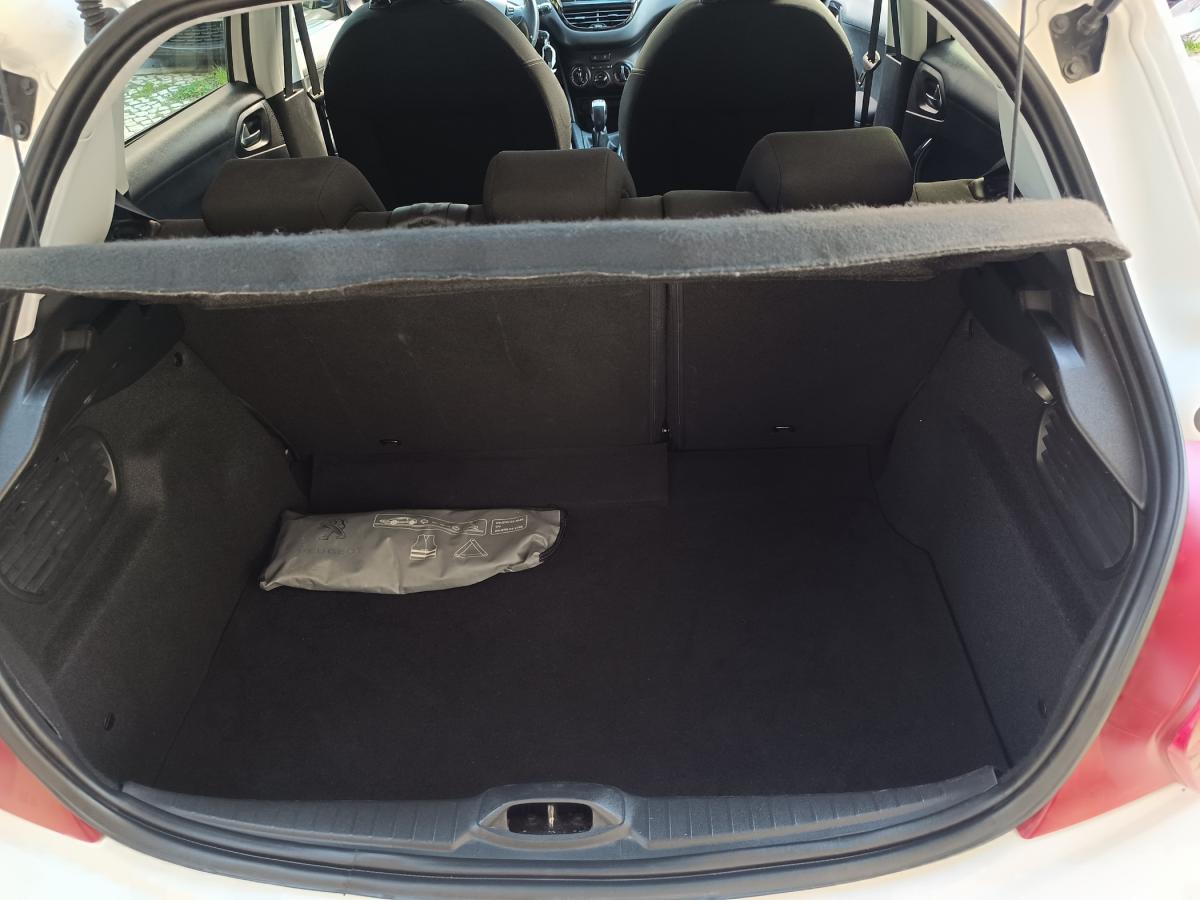 peugeot-208-2015-gasolina-1199cc